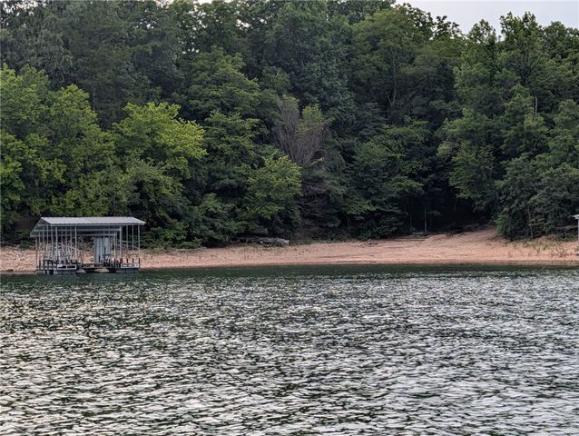 11013 Lakeside Drive, Rogers, AR 72756
