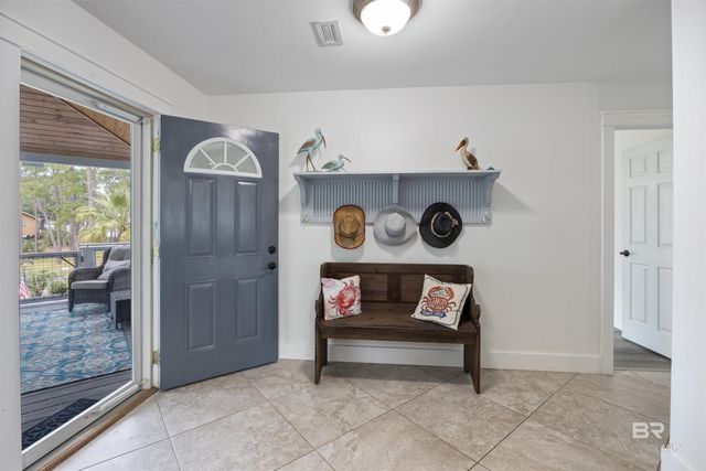 712 Pine Lane, Gulf Shores, AL 36542