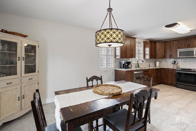 712 Pine Lane, Gulf Shores, AL 36542