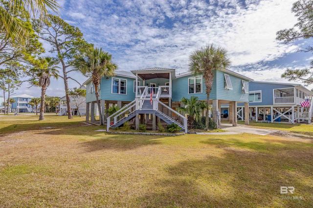 712 Pine Lane, Gulf Shores, AL 36542
