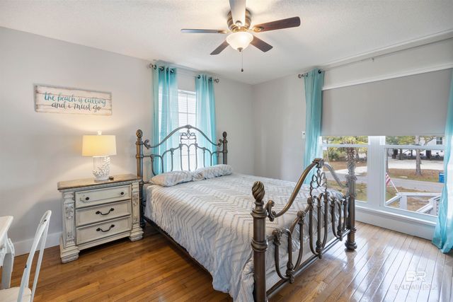 712 Pine Lane, Gulf Shores, AL 36542