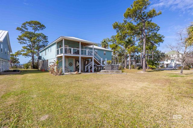 712 Pine Lane, Gulf Shores, AL 36542