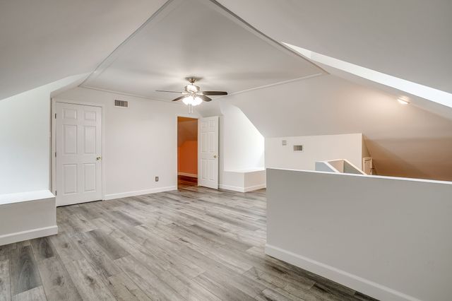202 Woodlawn Drive, Keene, TX 76059