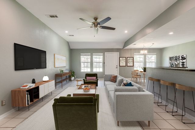 202 Woodlawn Drive, Keene, TX 76059