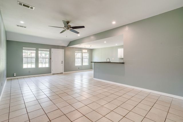 202 Woodlawn Drive, Keene, TX 76059