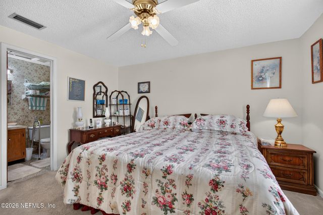 298 PEARWOOD Circle E, Middleburg, FL 32068