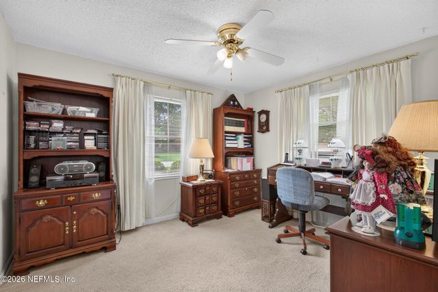 298 PEARWOOD Circle E, Middleburg, FL 32068