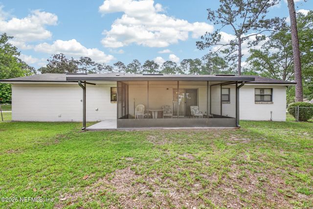 298 PEARWOOD Circle E, Middleburg, FL 32068