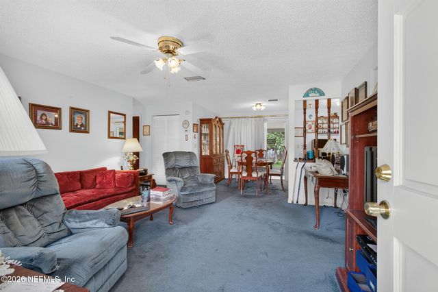 298 PEARWOOD Circle E, Middleburg, FL 32068