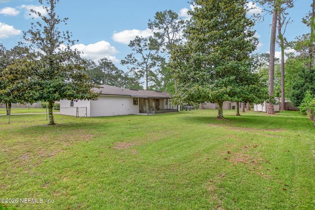 298 PEARWOOD Circle E, Middleburg, FL 32068