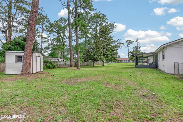 298 PEARWOOD Circle E, Middleburg, FL 32068