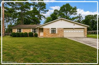 298 PEARWOOD Circle E, Middleburg, FL 32068