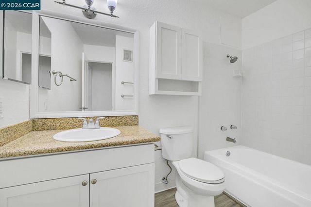 1087 Murrieta Blvd 245, Livermore, CA 94550