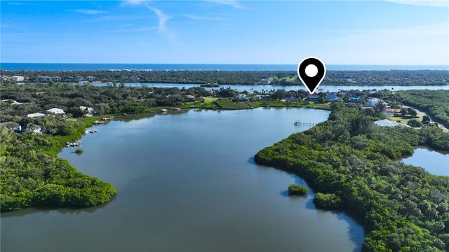 8525 Seacrest Drive, Vero Beach, FL 32963