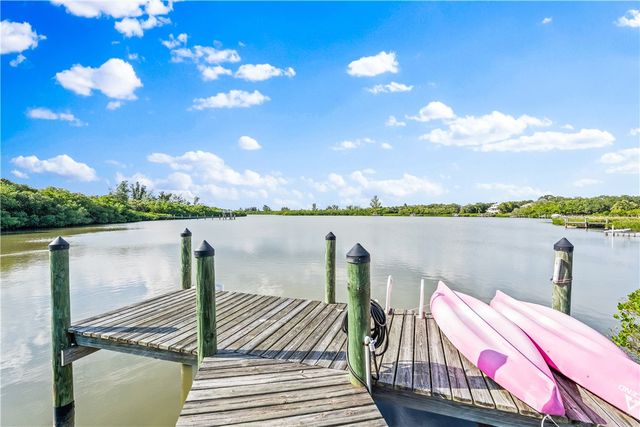 8525 Seacrest Drive, Vero Beach, FL 32963