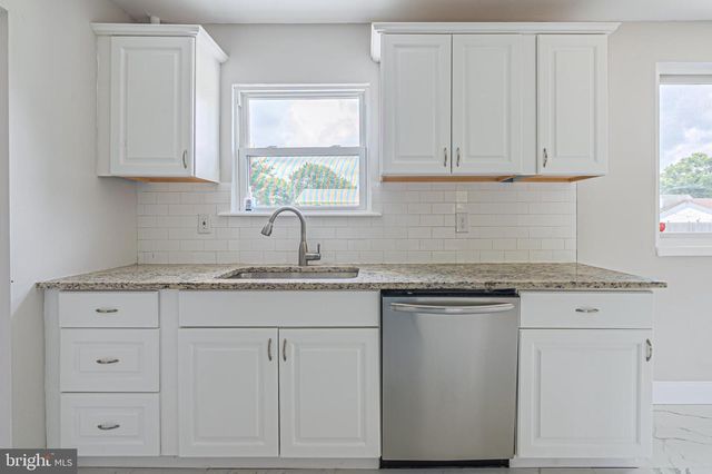 508 MARTINELLI AVE, Minotola, NJ 08341