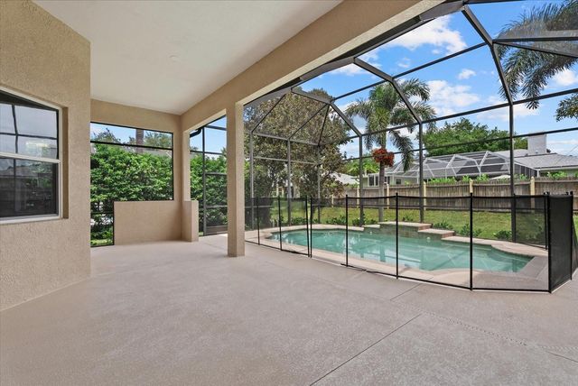 7595 TRILLIUM BOULEVARD, Sarasota, FL 34241