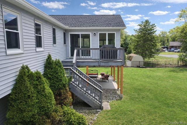 42 Rutledge Avenue, Highland Mills, NY 10930