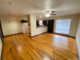 211 Natalen Ave Apt 205, San Antonio, TX 78209