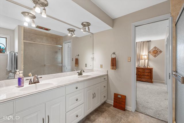 811 Audubon Place, Shreveport, LA 71105