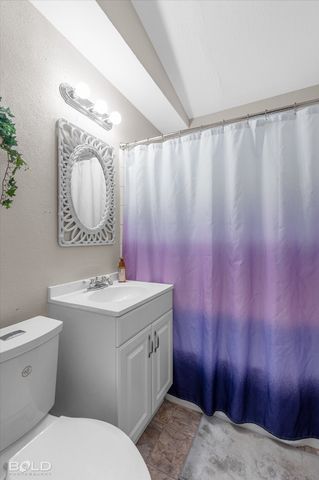 811 Audubon Place, Shreveport, LA 71105