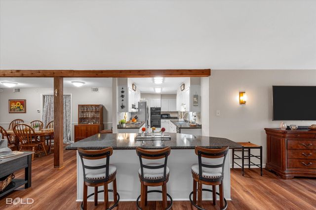 811 Audubon Place, Shreveport, LA 71105