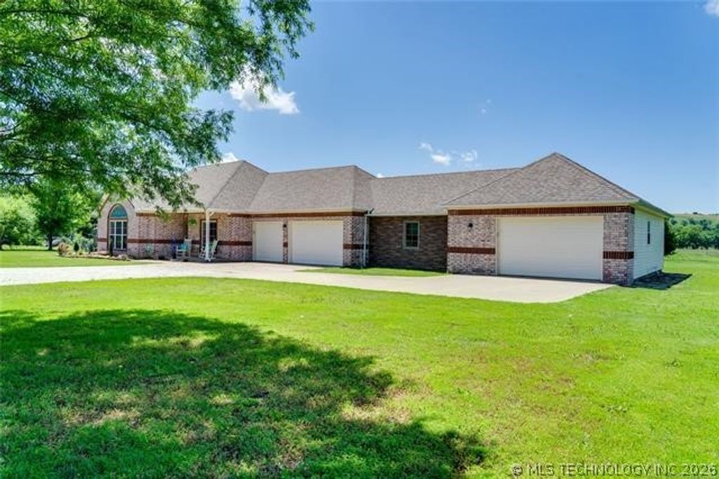5120 N 116th West Avenue, Sand Springs, OK 74063
