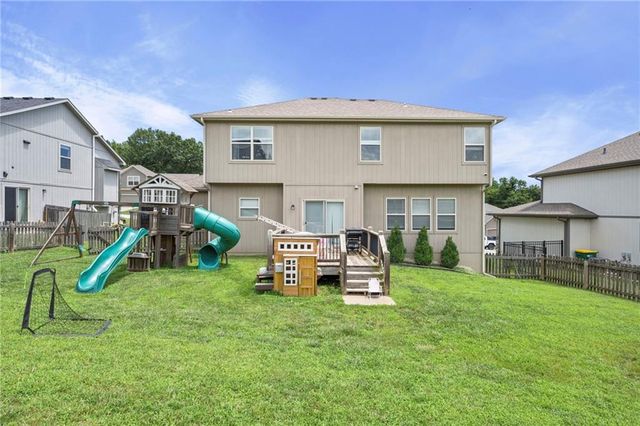 5416 N 101st Terrace, Kansas City, KS 66109