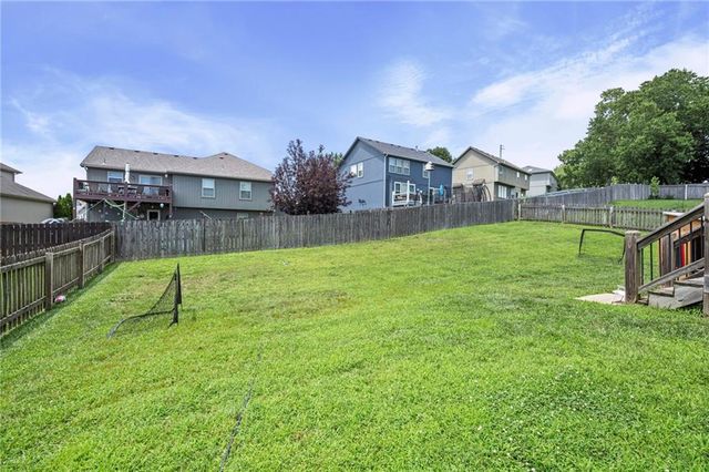 5416 N 101st Terrace, Kansas City, KS 66109