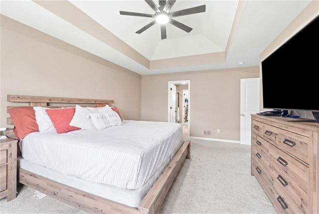 5416 N 101st Terrace, Kansas City, KS 66109