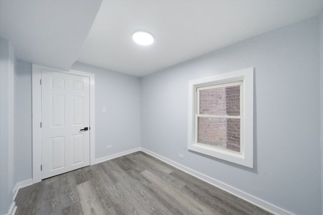 4239 N Albany Avenue, Chicago, IL 60618