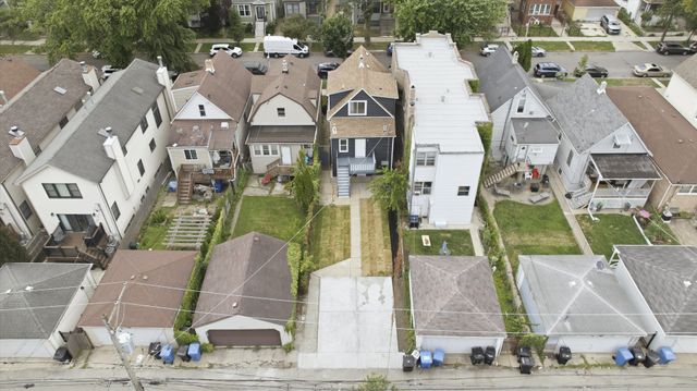 4239 N Albany Avenue, Chicago, IL 60618