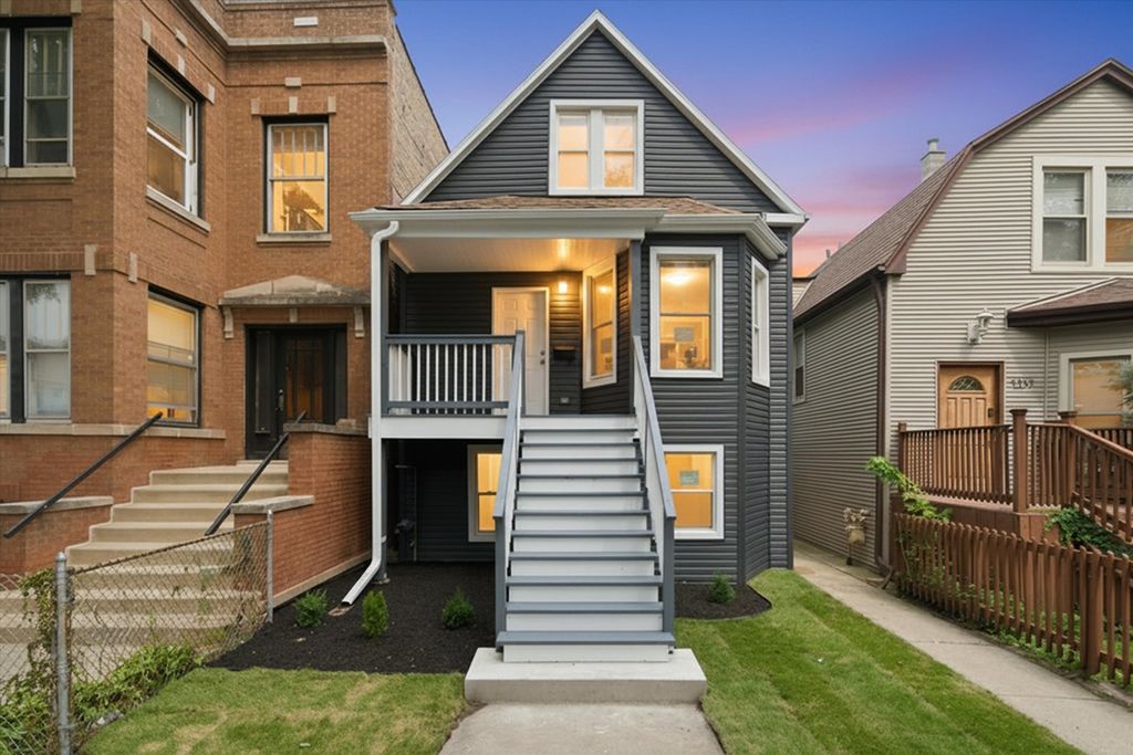 4239 N Albany Avenue, Chicago, IL 60618 — photo 2
