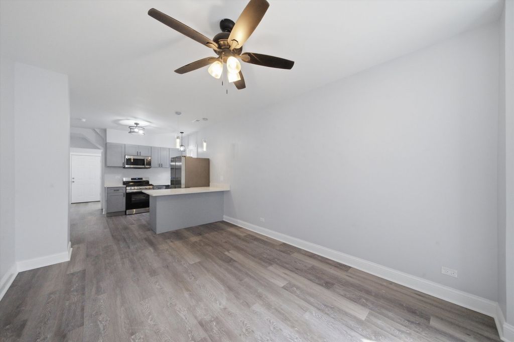 4239 N Albany Avenue, Chicago, IL 60618 — photo 3