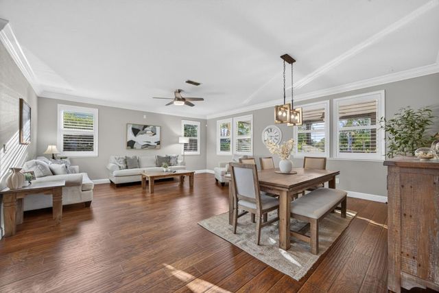 1536 Green Ravine Dr, Lincoln, CA 95648