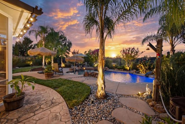 1536 Green Ravine Dr, Lincoln, CA 95648