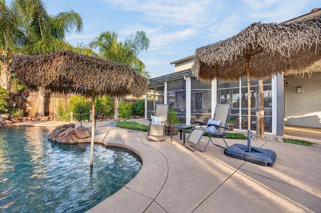 1536 Green Ravine Dr, Lincoln, CA 95648