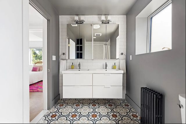 104 KING Street, New York City, NY 11231