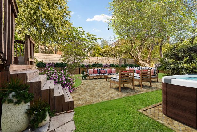 104 KING Street, New York City, NY 11231