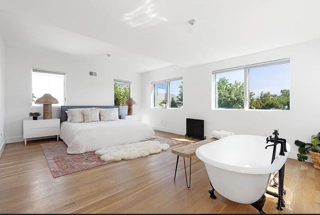 104 KING Street, New York City, NY 11231