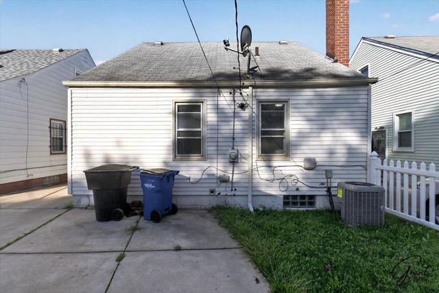 8304 Wyoming Avenue, Detroit City, MI 48204