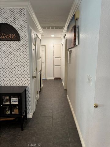 13771 Wawona Road, Apple Valley, CA 92307