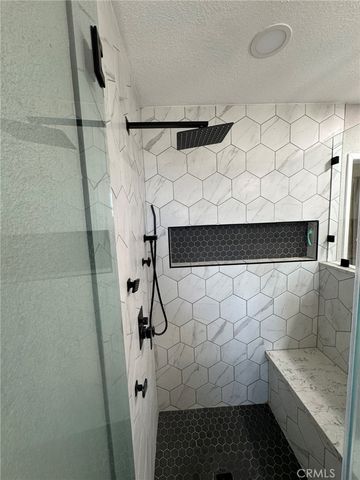 13771 Wawona Road, Apple Valley, CA 92307