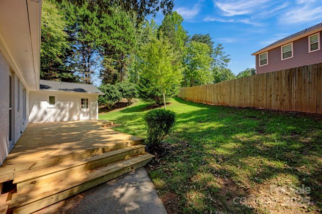 842 Ferncliff Drive, Mooresville, NC 28115
