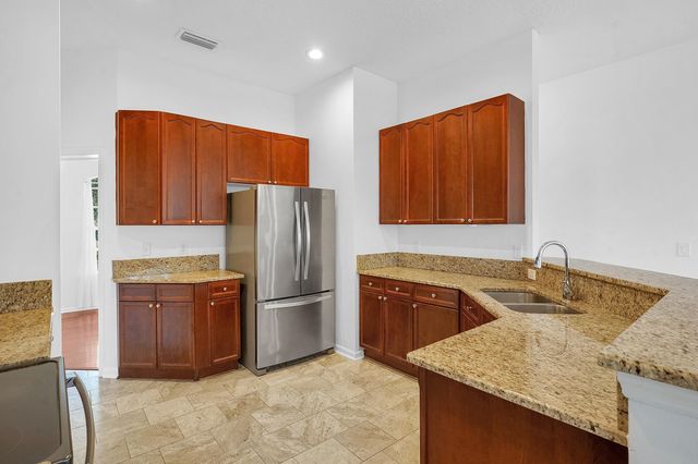 1715 Windover Pl, St Augustine, FL 32092