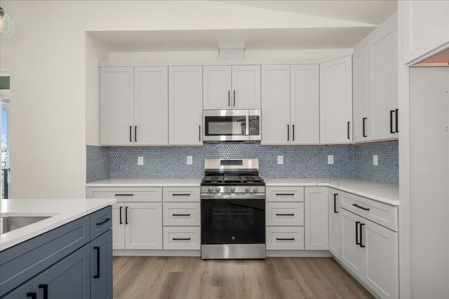 4217 W Tolliver Ct, Spokane, WA 99208