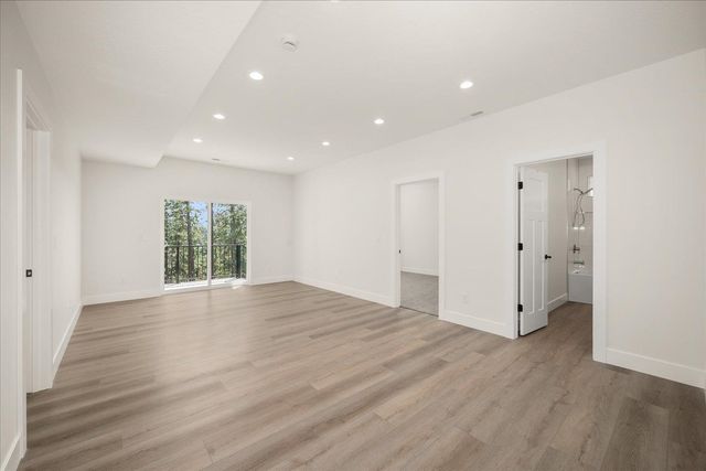 4217 W Tolliver Ct, Spokane, WA 99208