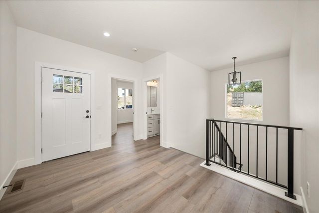 4217 W Tolliver Ct, Spokane, WA 99208