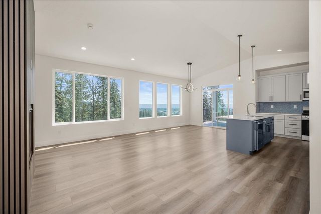 4217 W Tolliver Ct, Spokane, WA 99208