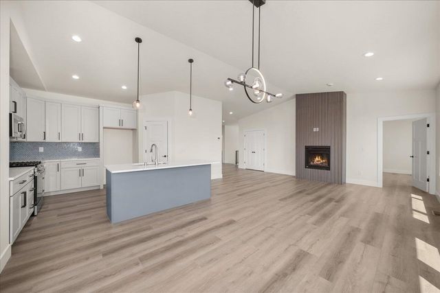 4217 W Tolliver Ct, Spokane, WA 99208